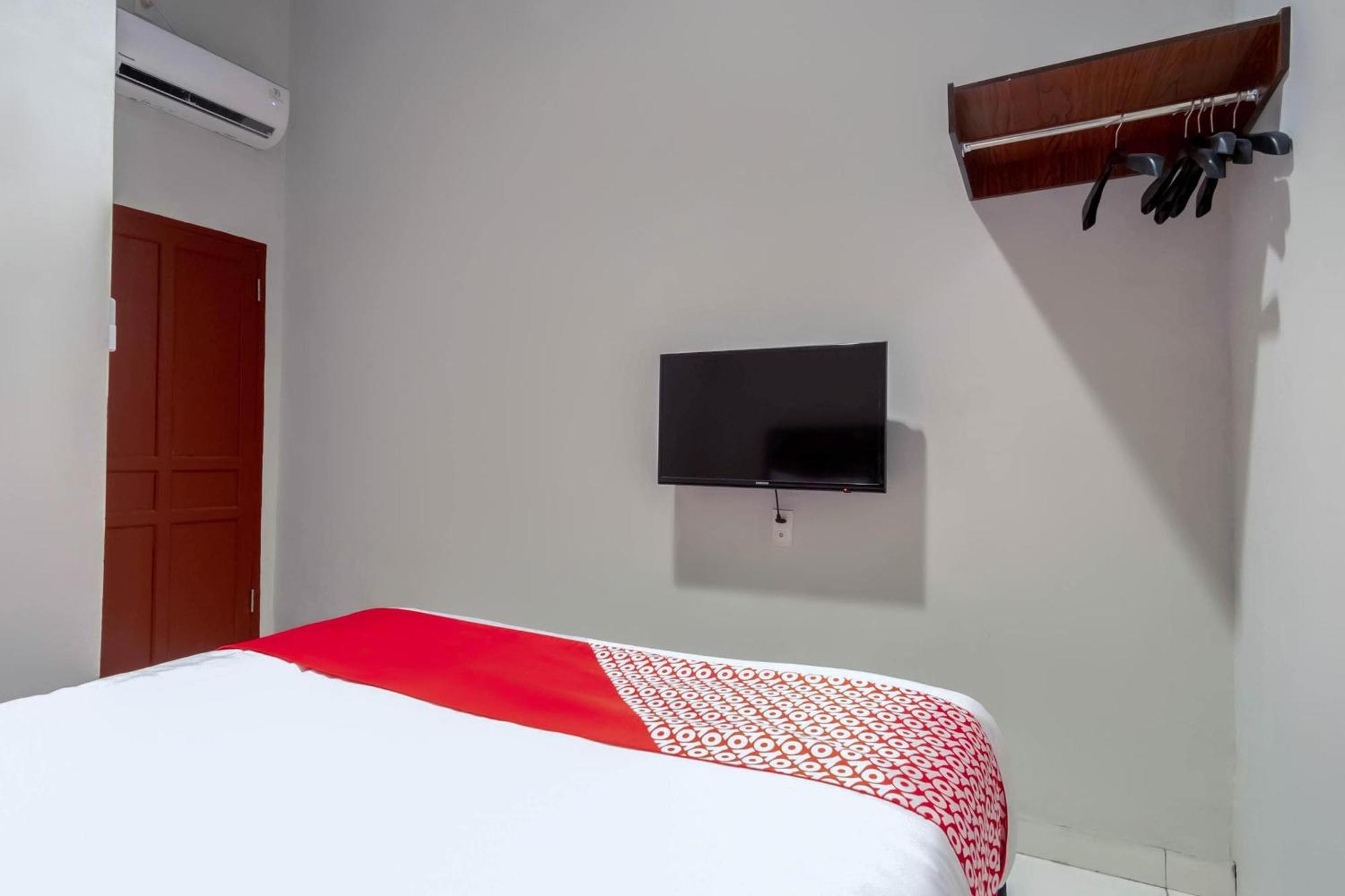 Super Oyo 2345 Homestay Jaya 메단 외부 사진