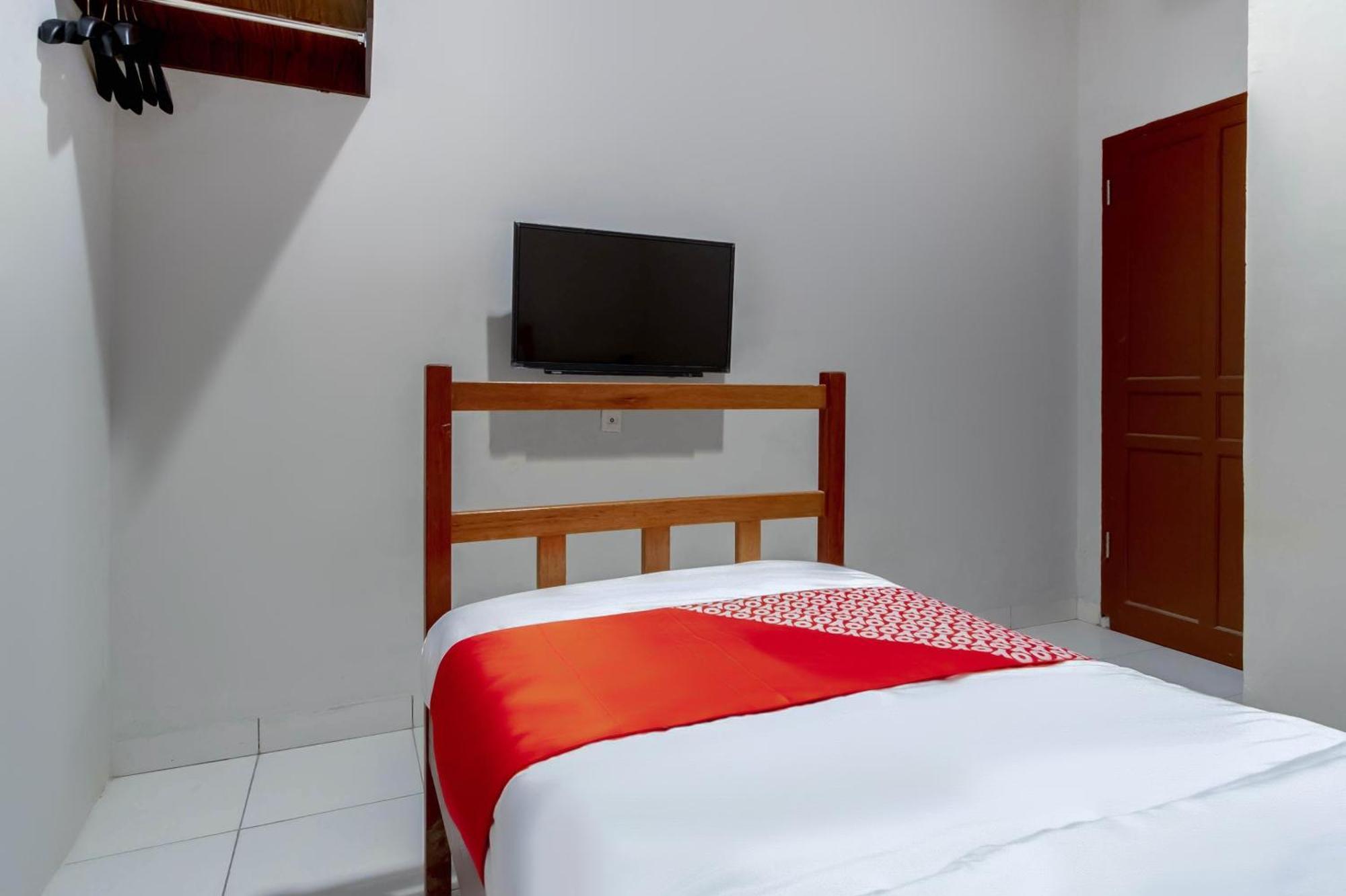 Super Oyo 2345 Homestay Jaya 메단 외부 사진